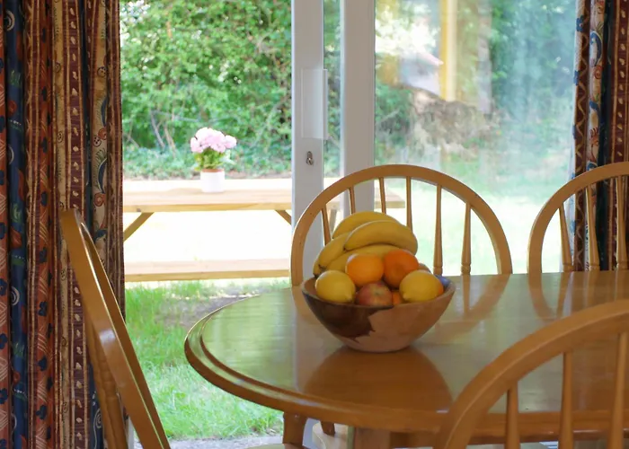 Leitrim Quay - Riverside 6 County Leitrim